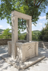 Cisterna in pietra - Cardinale Fausto Poli - Chiesa di San Salvatore - Usigni - Poggiodomo